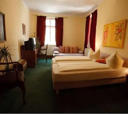 Weierich Hotel 3*