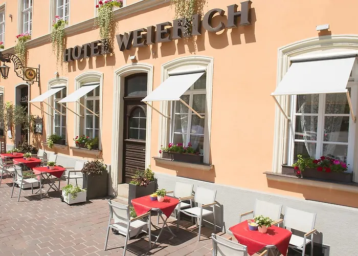 维恩米赫酒店 3*